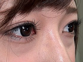 素人娘の全裸図鑑7 今時の女の子14名が恥らいながら脱衣していく様子をじっくり撮影した、変態紳士のためのヘアヌードコレクション　サンプル画像03